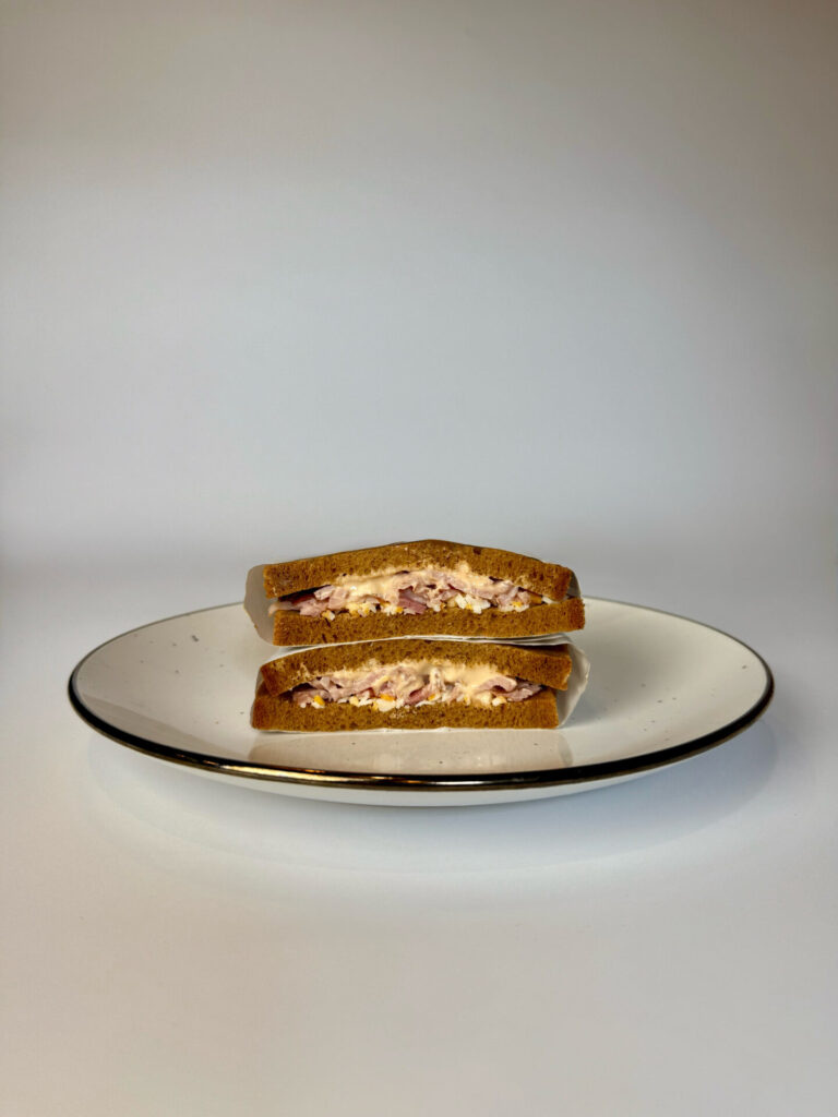 Тост Шинка Моцарела