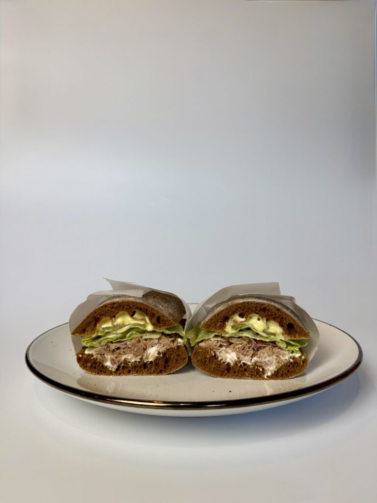 Чіабата темна Тунець